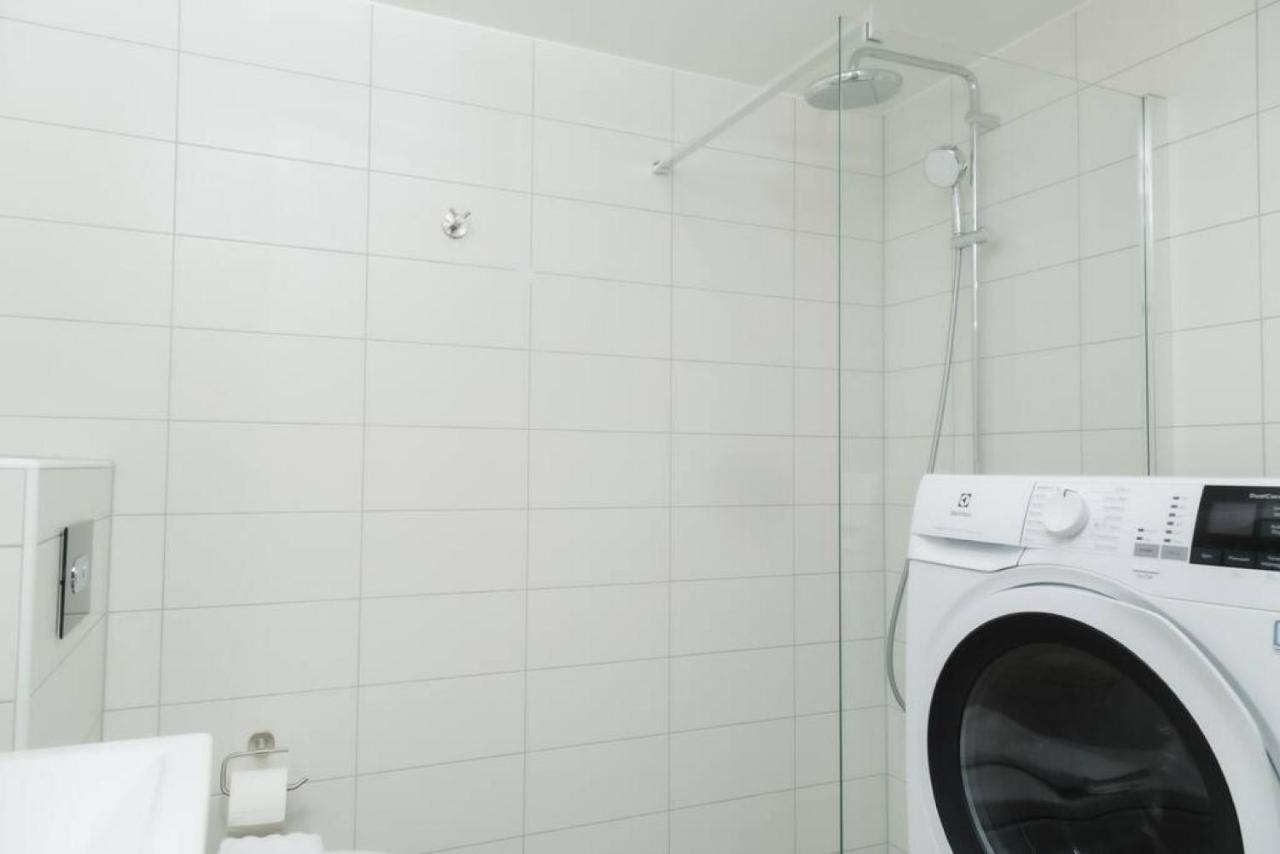 Sk67 Modern And Bright Loft With Free Parking Apartment Lidingö Екстериор снимка